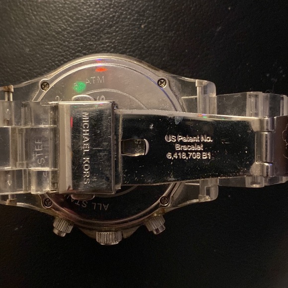 Michael Kors Watch - Picture 4 of 5